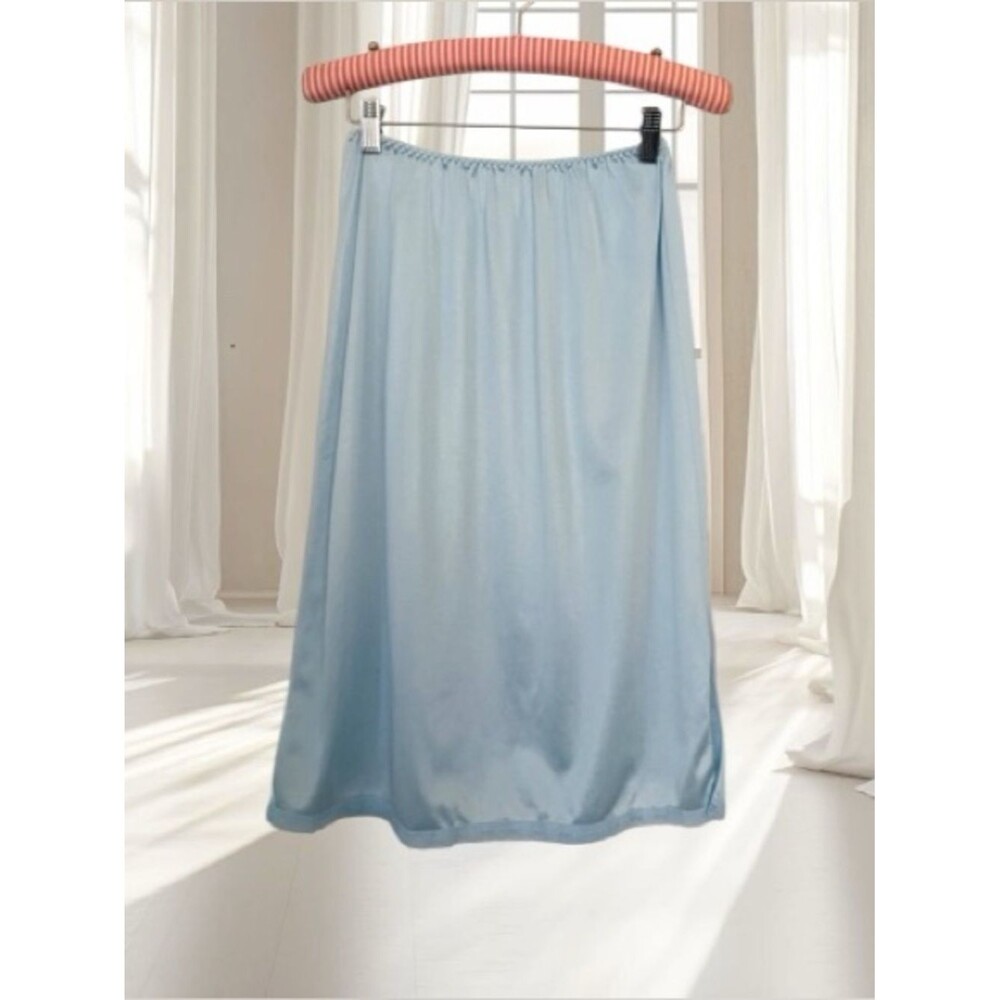 VTG BESTFORM Light Blue Nylon Half Slip